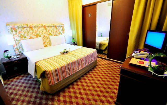 Dellmon Shrouq Hotel Riyadh Ruang foto
