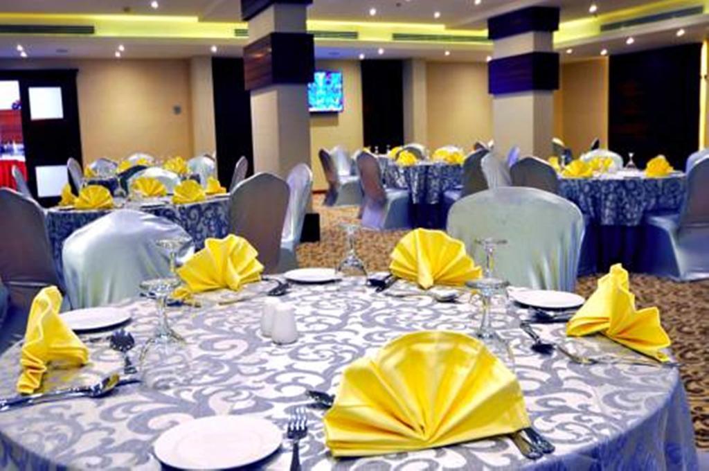 Dellmon Shrouq Hotel Riyadh Bagian luar foto